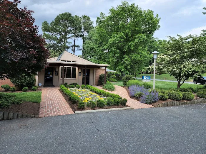 Georgetown Veterinary Hospital 12