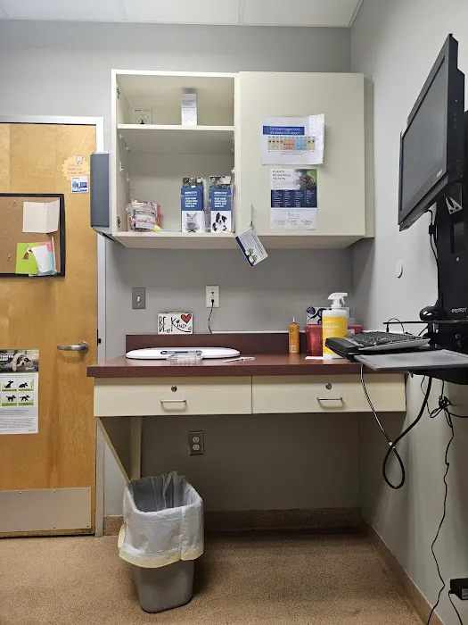 Centralia Animal Hospital 3