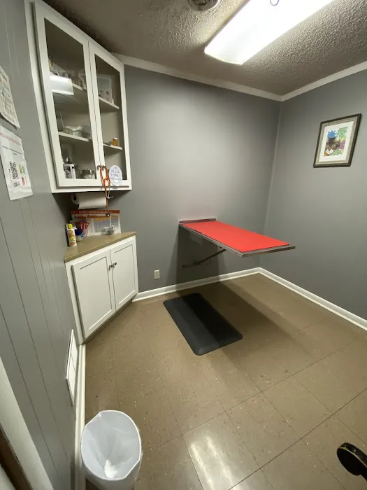 Scottsville Animal Hospital 12