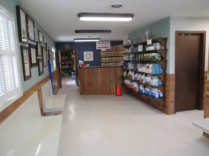 Healing Springs Animal Hospital 4