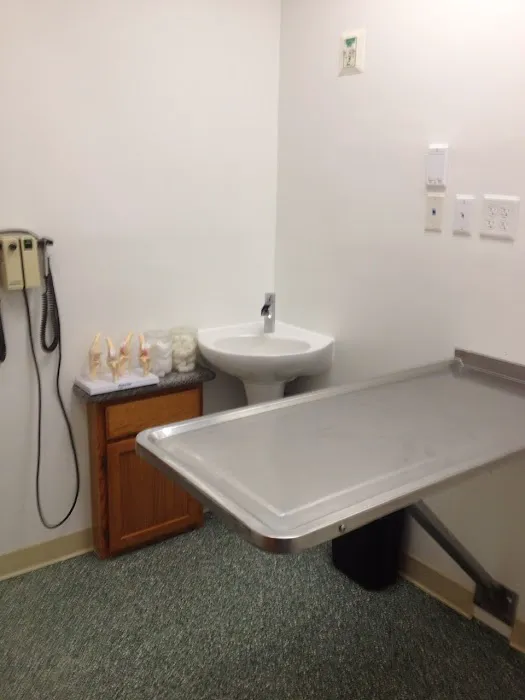 Beachside Animal Hospital and Surgery Centre 9