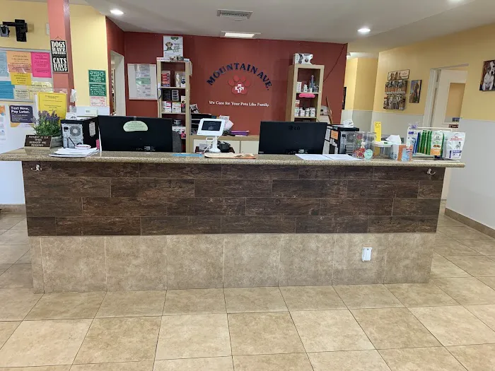 Mountain Avenue Animal Hospital 9