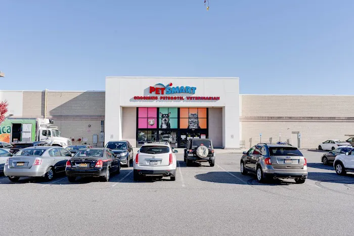 PetSmart Veterinary Services - Commack 12