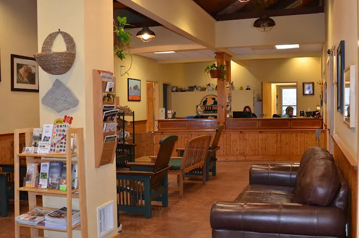 Smith Ridge Veterinary Center 12