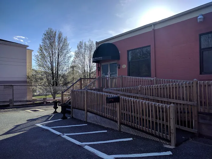 Animal Wellness Veterinary Center 5
