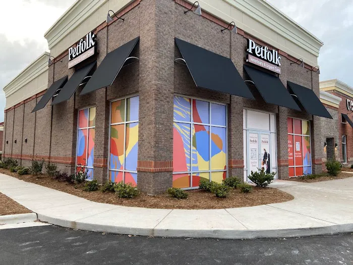 Petfolk Veterinary & Urgent Care - Holly Springs 1