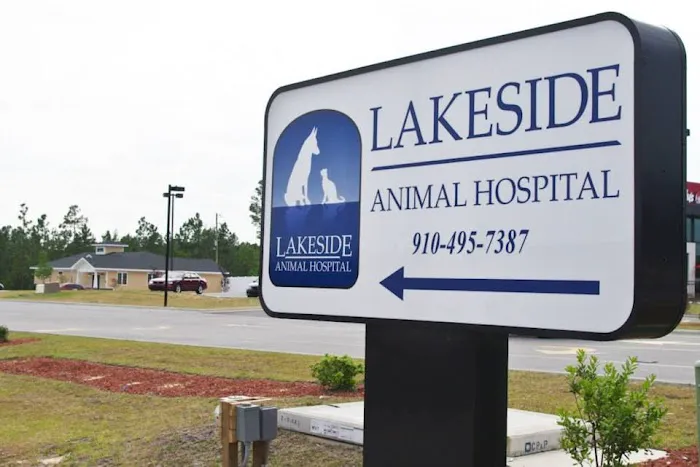 Lakeside Animal Hospital 12