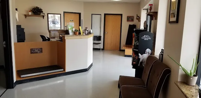 Uintah Pet Emergency 12