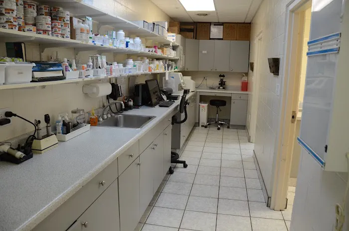 Tri County Animal Emergency Clinic 4