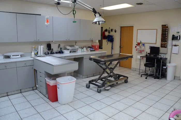 Tri County Animal Emergency Clinic 1