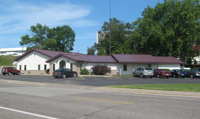 Mille Lacs Veterinary Clinic at Milaca 2