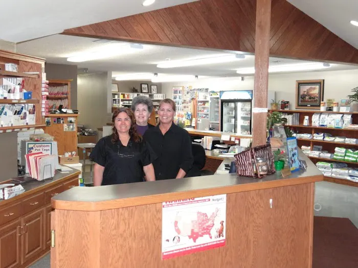 Mille Lacs Veterinary Clinic at Milaca 8