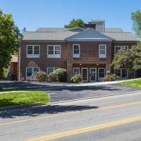 University Drive Veterinary Hospital ico