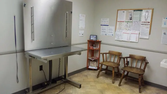 University Drive Veterinary Hospital 2