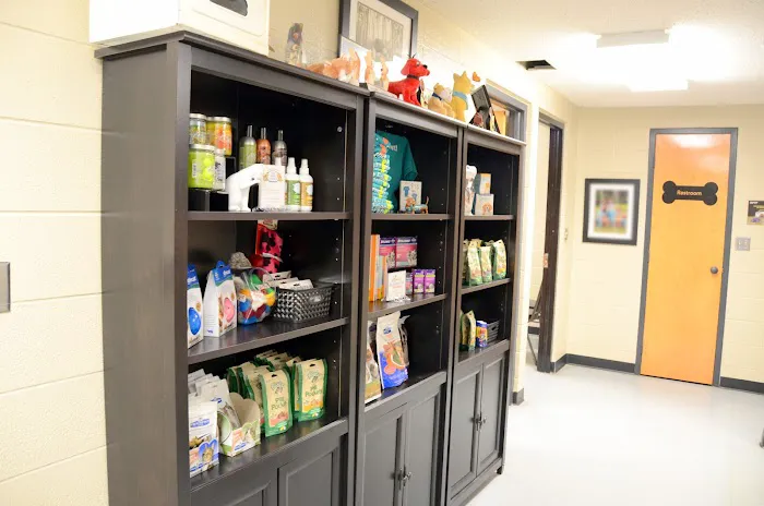 Oak Knoll Animal Hospital 12