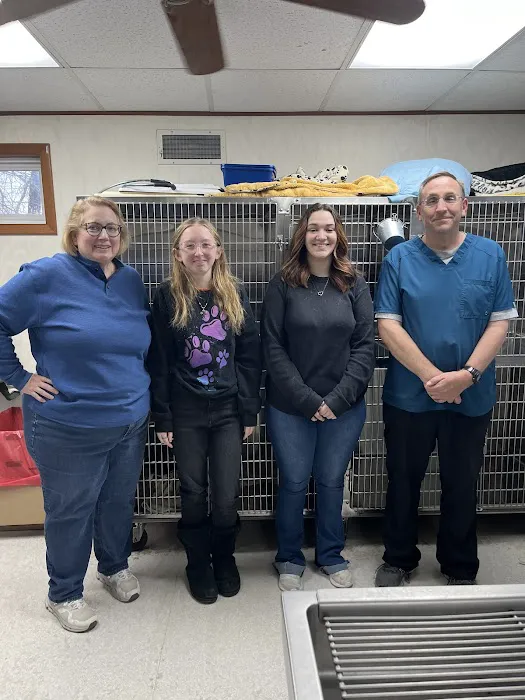 Sauk Trail Animal Hospital 4