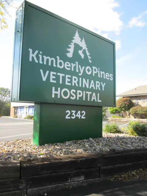 Kimberly Pines Veterinary Hospital 12