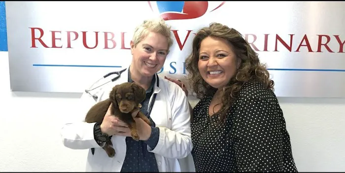 Republic Veterinary Hospital 12