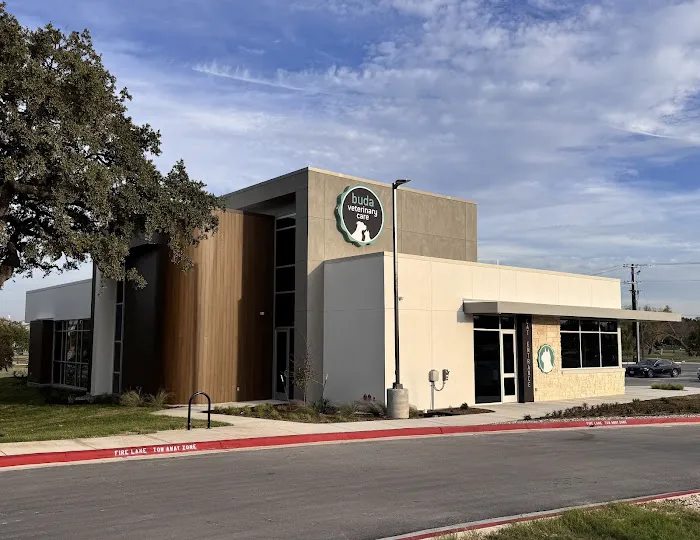 Buda Veterinary Care 9