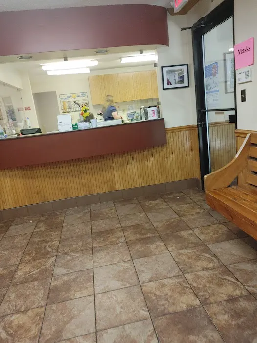 Summerfield Veterinary Hospital: Thomas Sue DVM 4