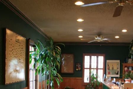 VCA Brentwood Animal Hospital