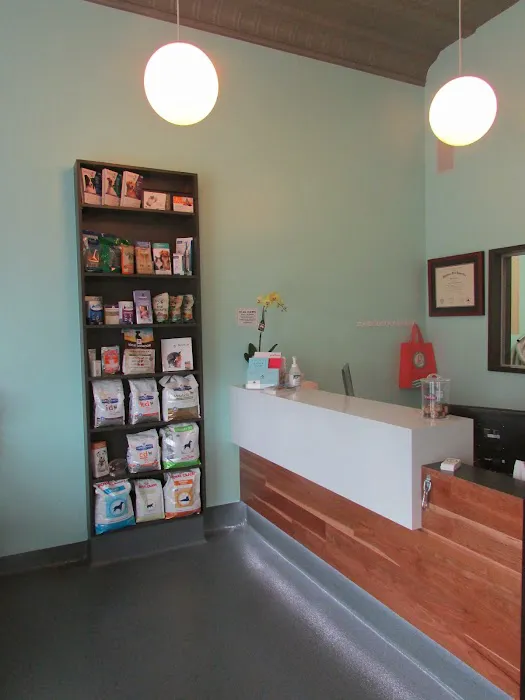 Pacific Animal Clinic 4
