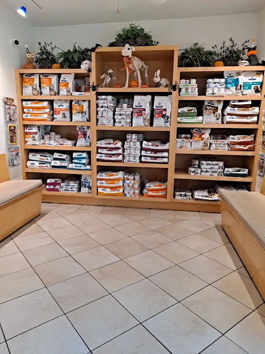 Upland Animal Hospital 12