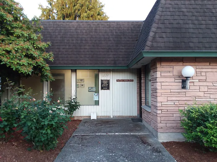 Enumclaw Veterinary Hospital 10