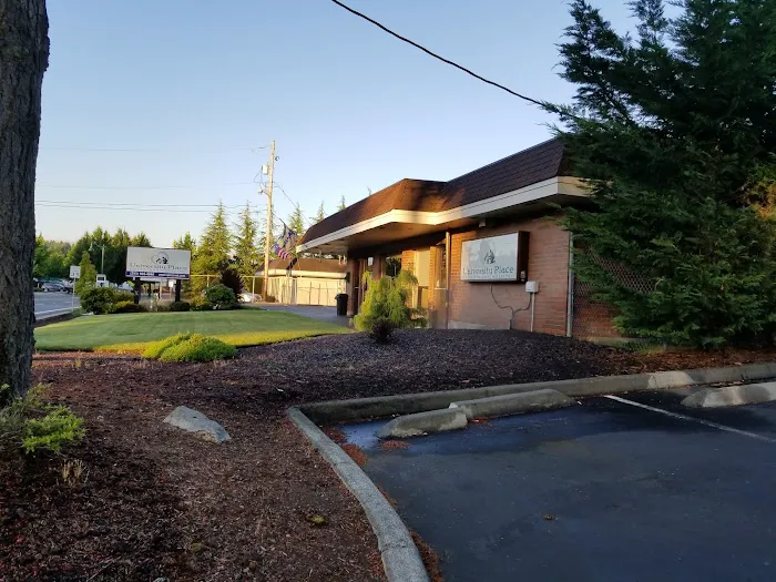 University Place Veterinary Hospital 12