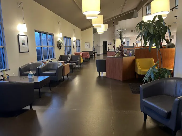 Summit Veterinary Referral Center 12