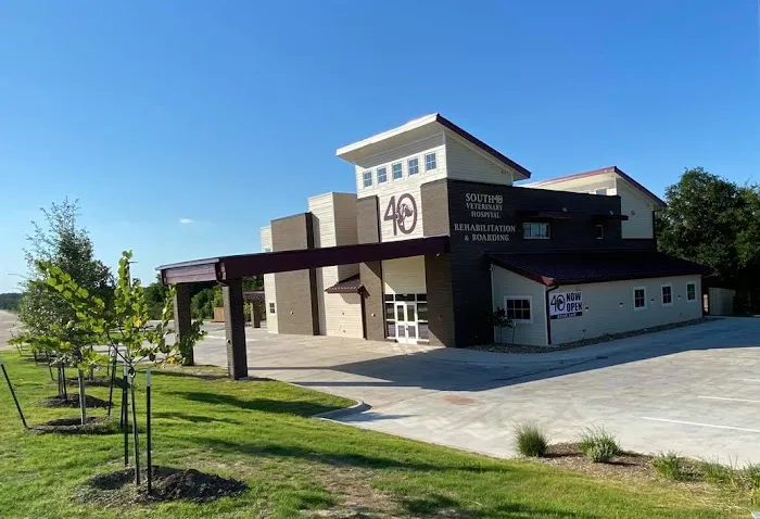 South 40 Veterinary Hospital 12