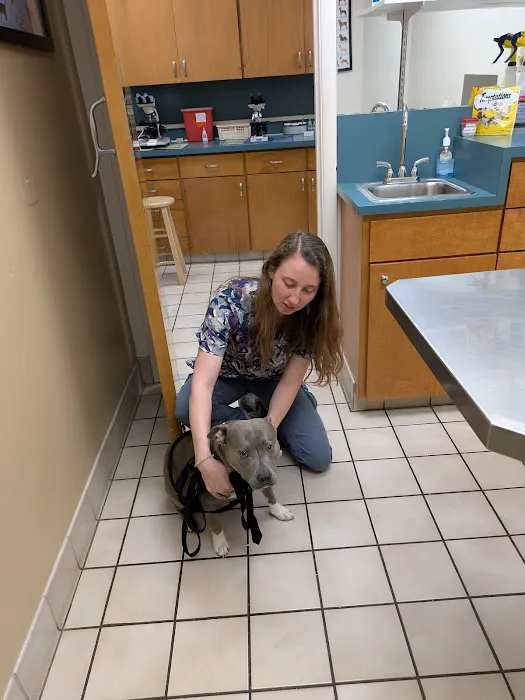 Battleground Veterinary Hospital 3