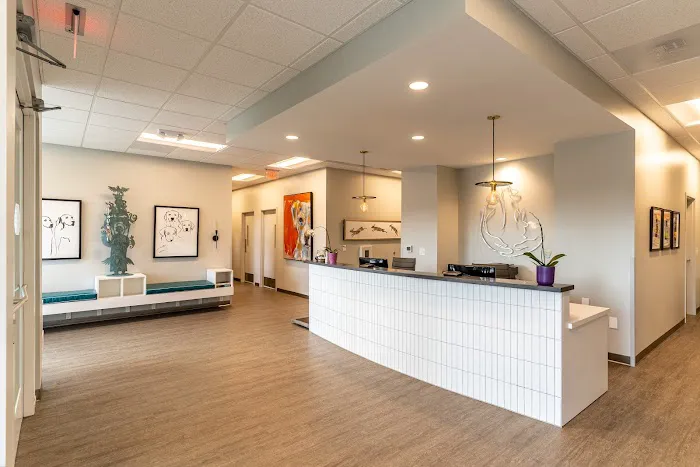 Healing Paws Veterinary Hospital 6