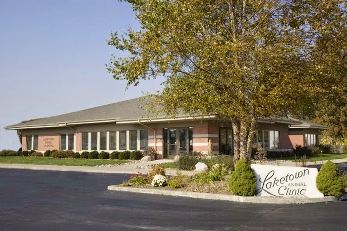 Laketown Animal Hospital 12