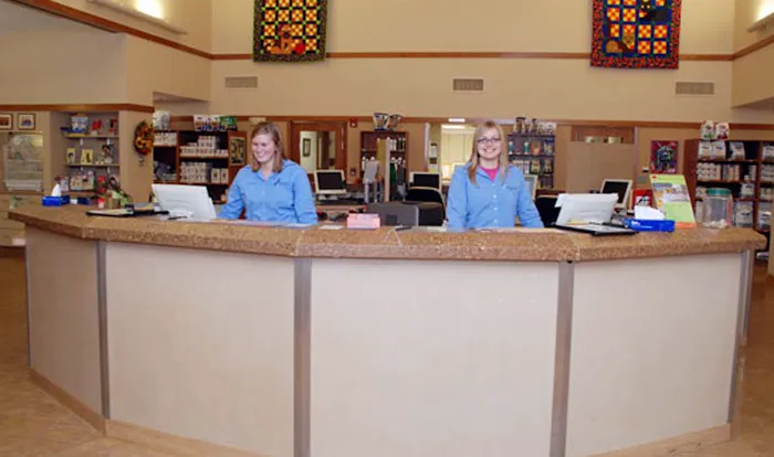 VCA Cascade Animal Medical Center & Inn 12