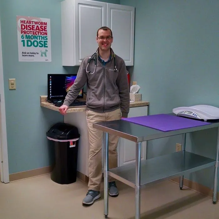 Waldo Animal Clinic 9