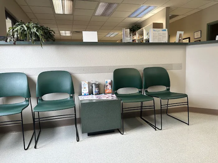 Happy Tails Veterinary Clinic 10