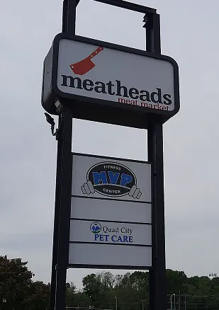 Quad City Pet Care 12