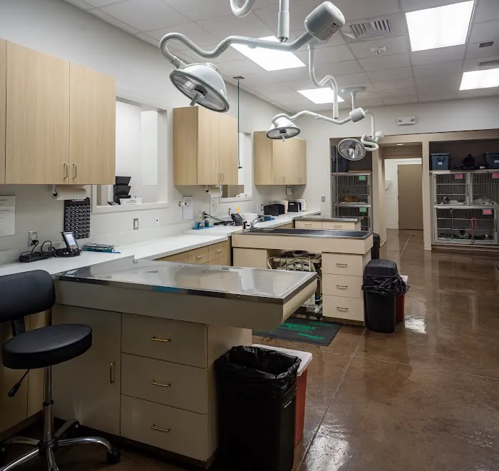 Fisher Animal Hospital 12