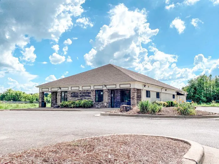 North Alabama Animal Hospital + Pet Resort 12