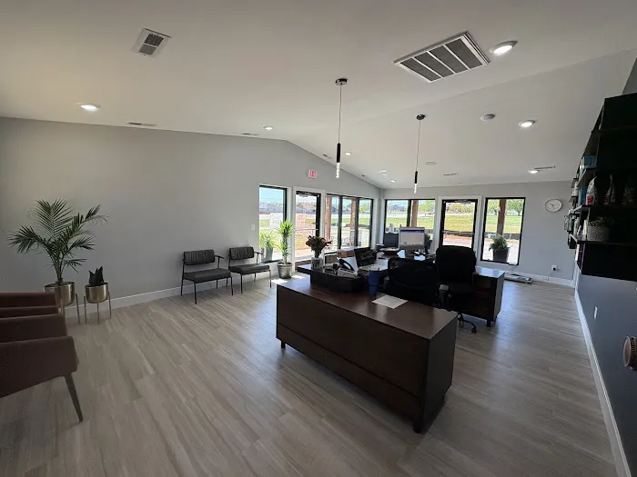 PAWSH Premier Animal Wellness & Surgery Hospital: Dr. Adrienne Price DVM 2