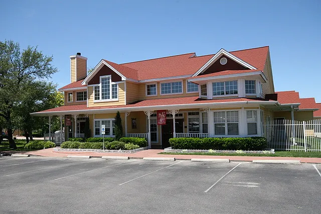 VCA Lakeline Animal Hospital 5