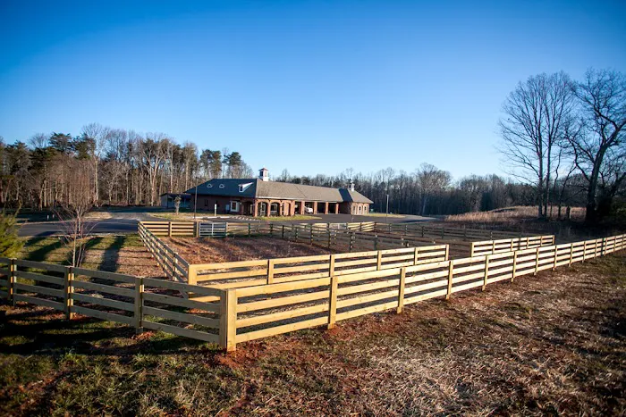 Carolina Equine Hospital 9