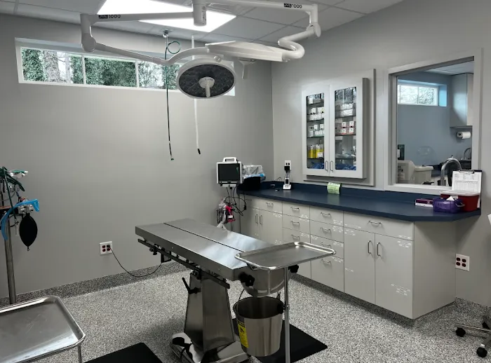 Happy Tails Veterinary Emergency Clinic 10