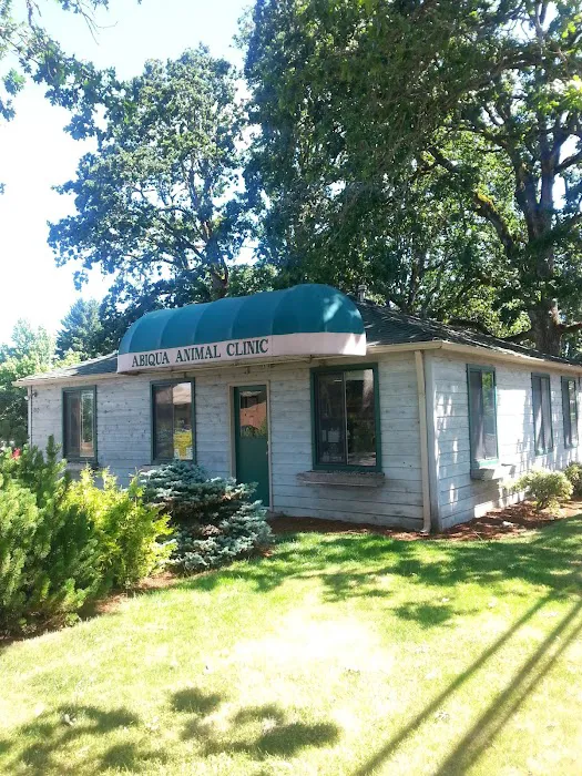 Abiqua Animal Clinic 10