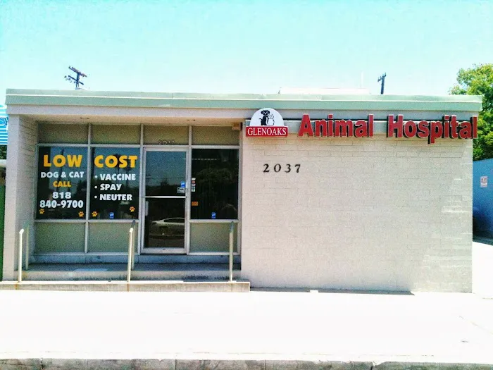 Glenoaks Animal Hospital 12