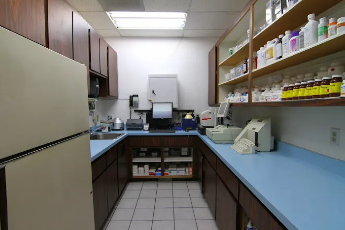 Alta Rancho Pet & Bird Hospital 4