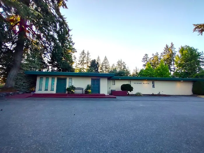 Gig Harbor Veterinary Hospital 12