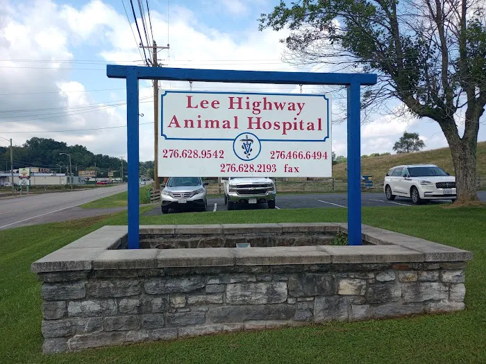 Lee Highway Animal Hospital 12