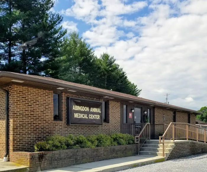 Abingdon Animal Medical Center 6